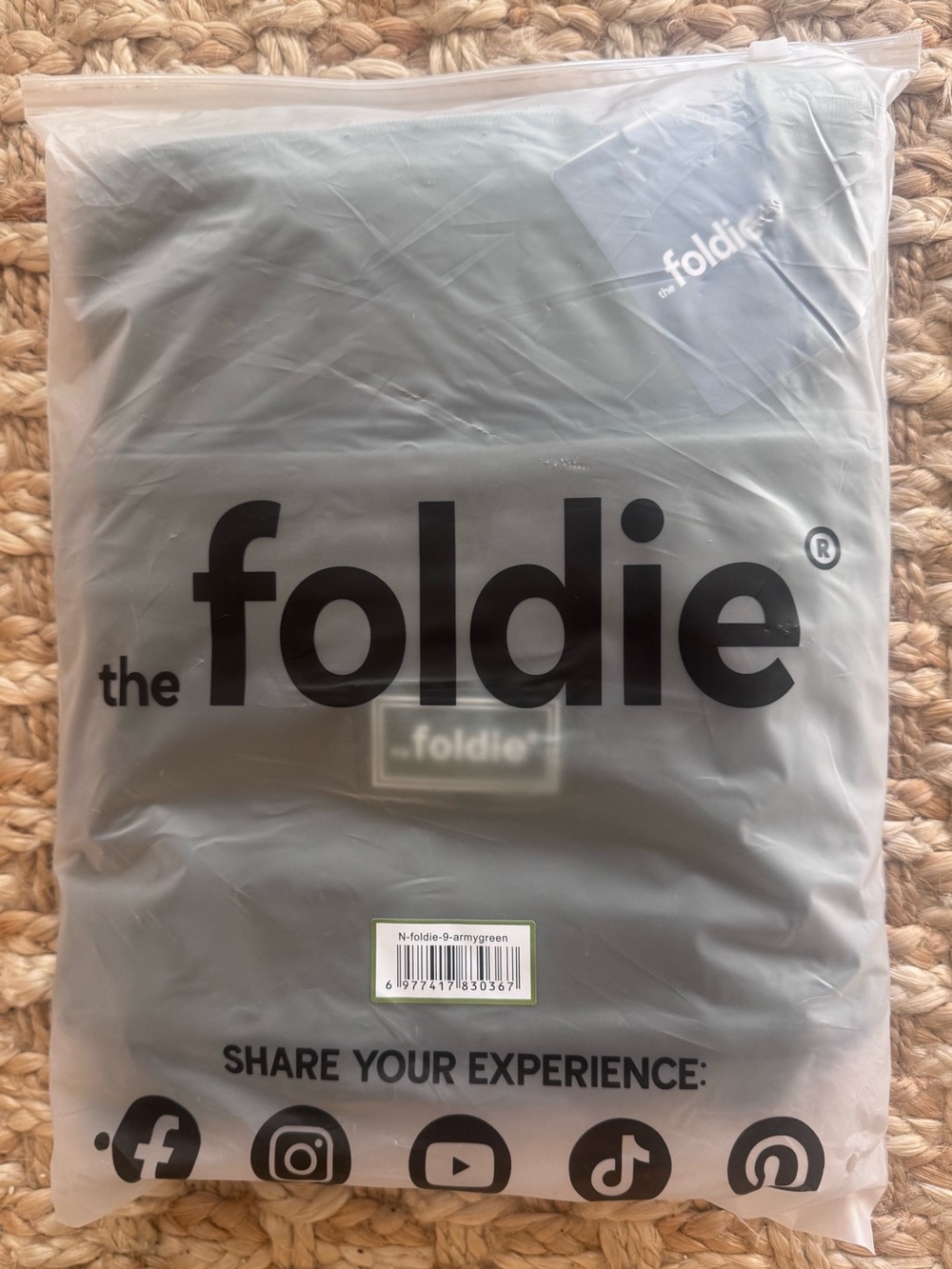 The Foldie Travel Bag - Picture 2 of 4